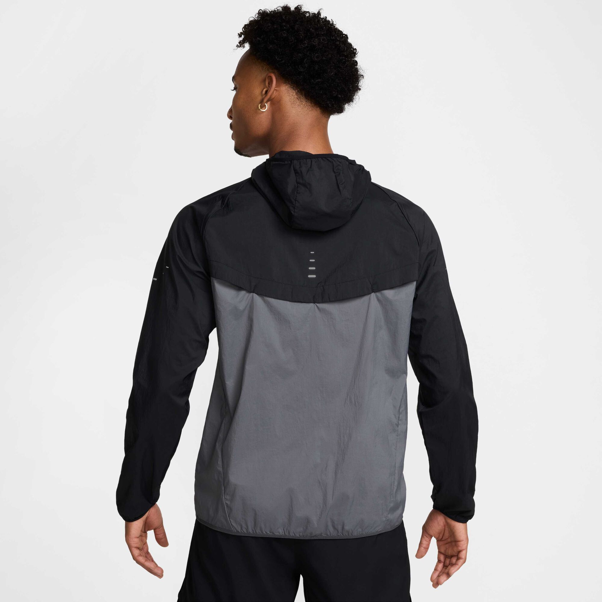 Image of Мъжко Яке NIKE M NK UV RPL STRIDE JACKET