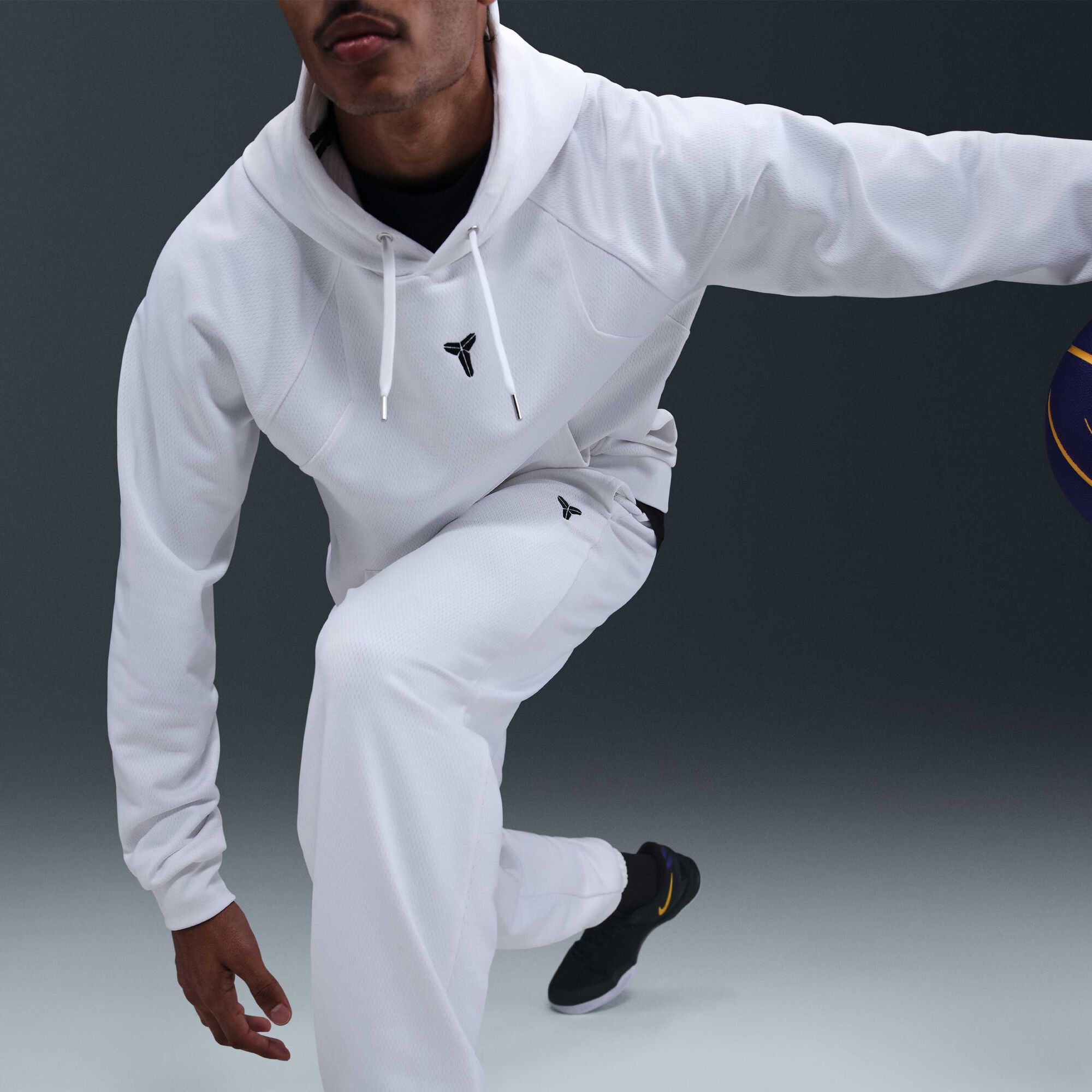 Image of Мъжки Панталон NIKE KB U NK TF FUND PANT