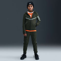 Image of Детски Суитшърт NIKE B NSW TCH FLC FZ REFLECT