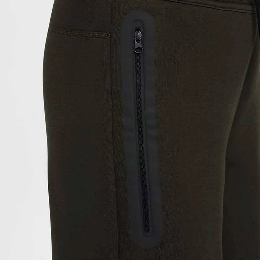 Image of Детски Къс панталон NIKE B NSW TECH FLC SHORT