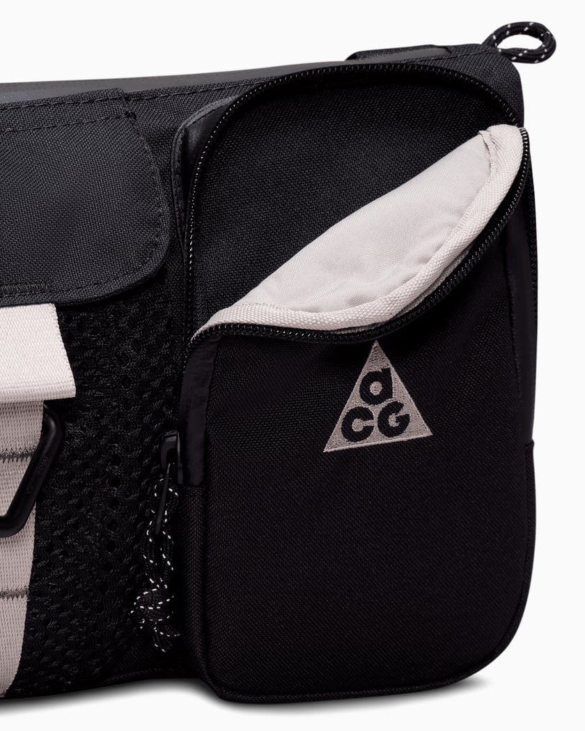 Унисекс Чанта NIKE ACG DAYMAX CROSSBODY, Балистик, черен цвят