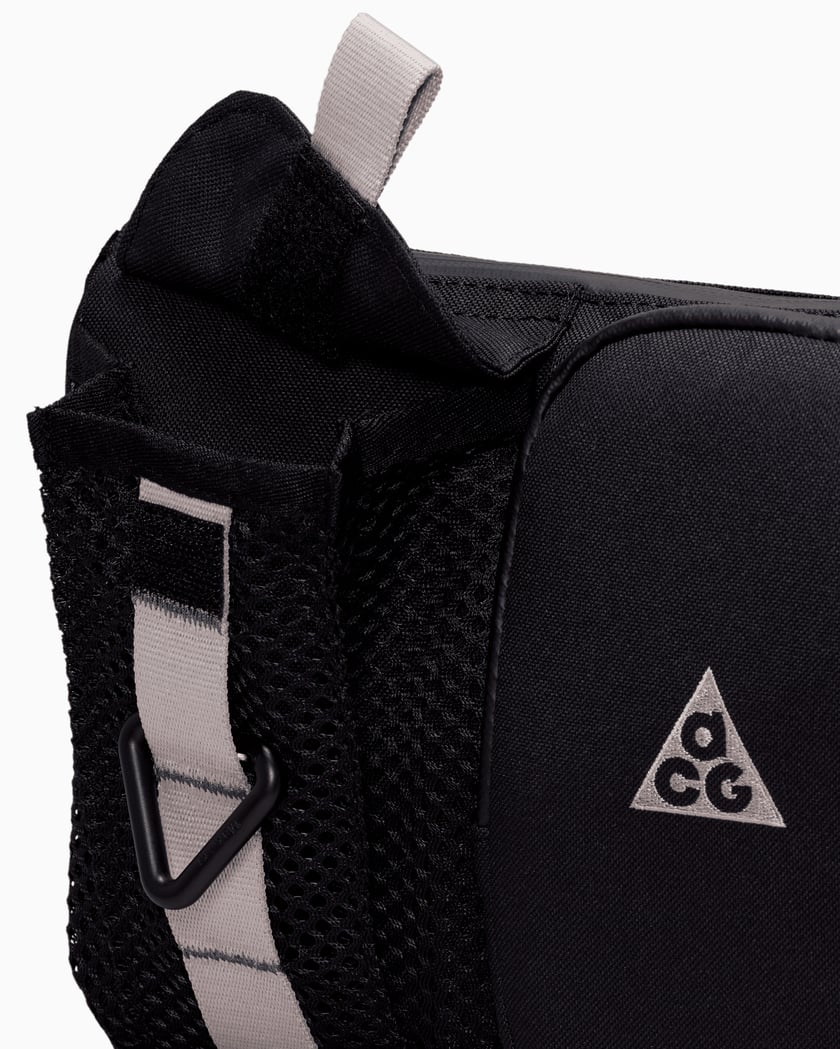 Унисекс Чанта NIKE ACG DAYMAX CROSSBODY, Балистик, черен цвят
