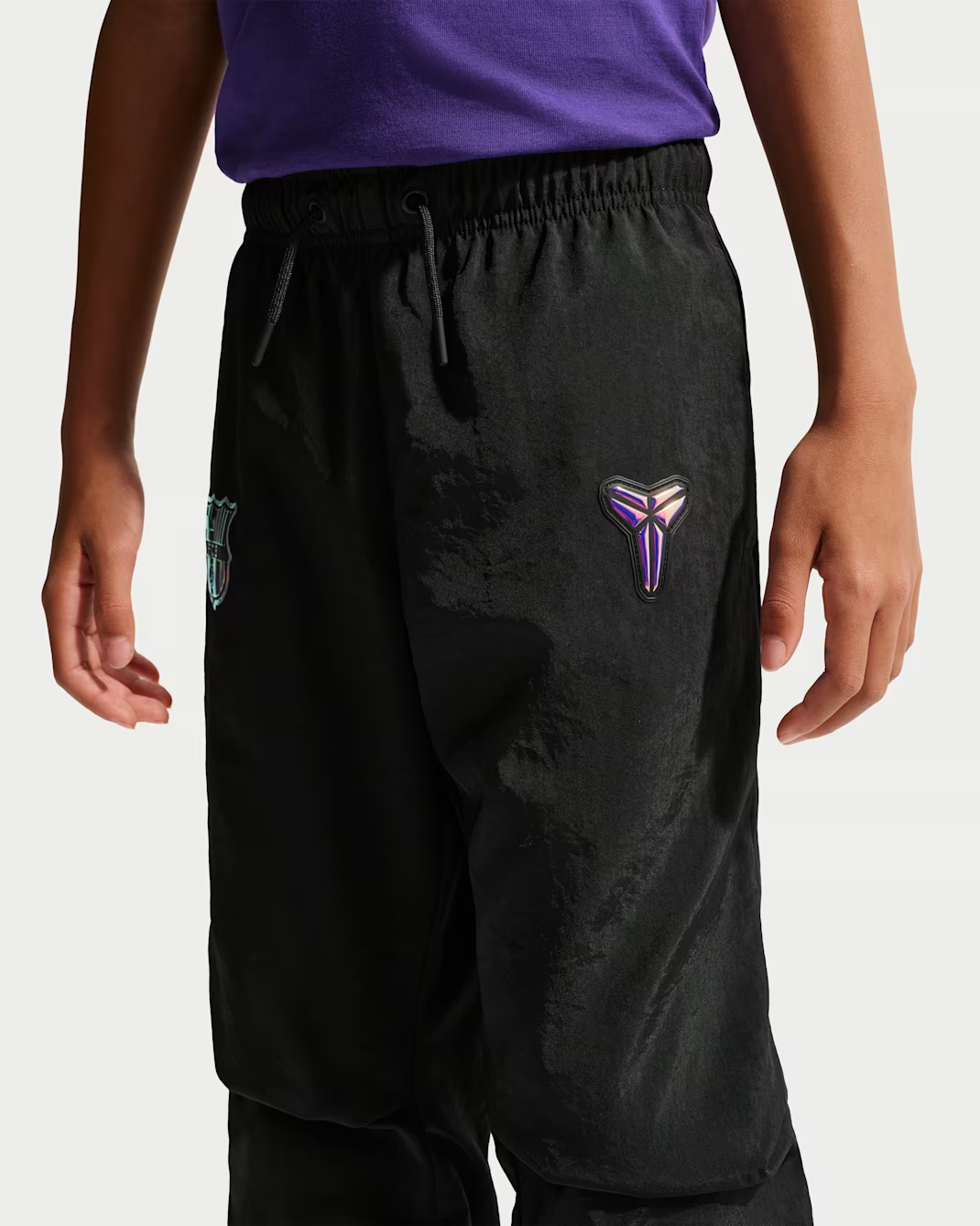 Image of Детски Панталон NIKE FCB KB K NK MAMBA WVN PANT AW