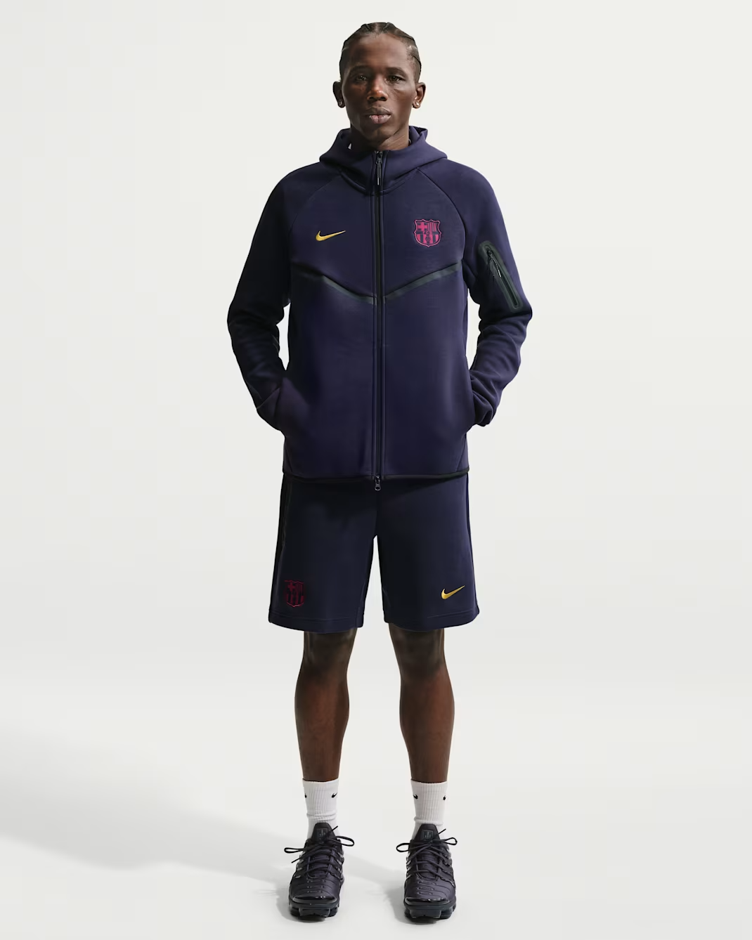 Image of Мъжки Суитшърт NIKE FCB M NK TCH FLC FZ WR HOODIE