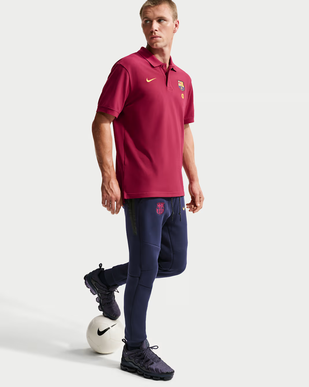 Image of Мъжки Панталон NIKE FCB M NK TCH FLC JGGR