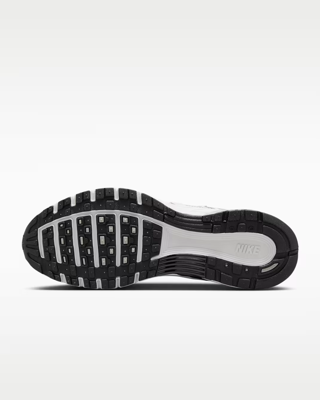 Image of Мъжки Маратонки NIKE P-6000