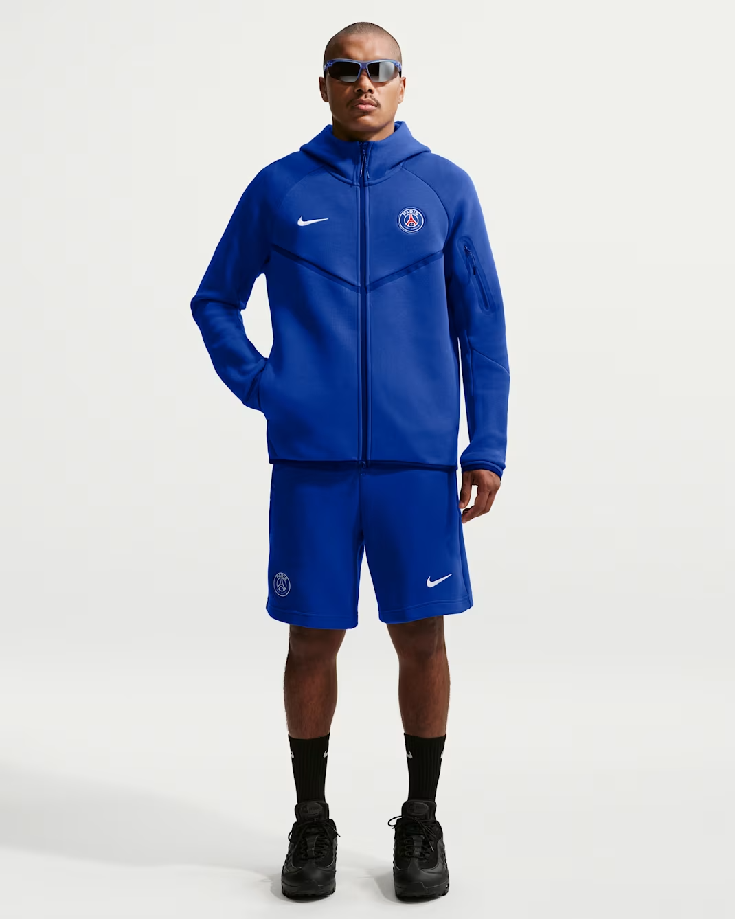 Image of Мъжки Суитшърт NIKE PSG M NK TCH FLC FZ WR HOODIE