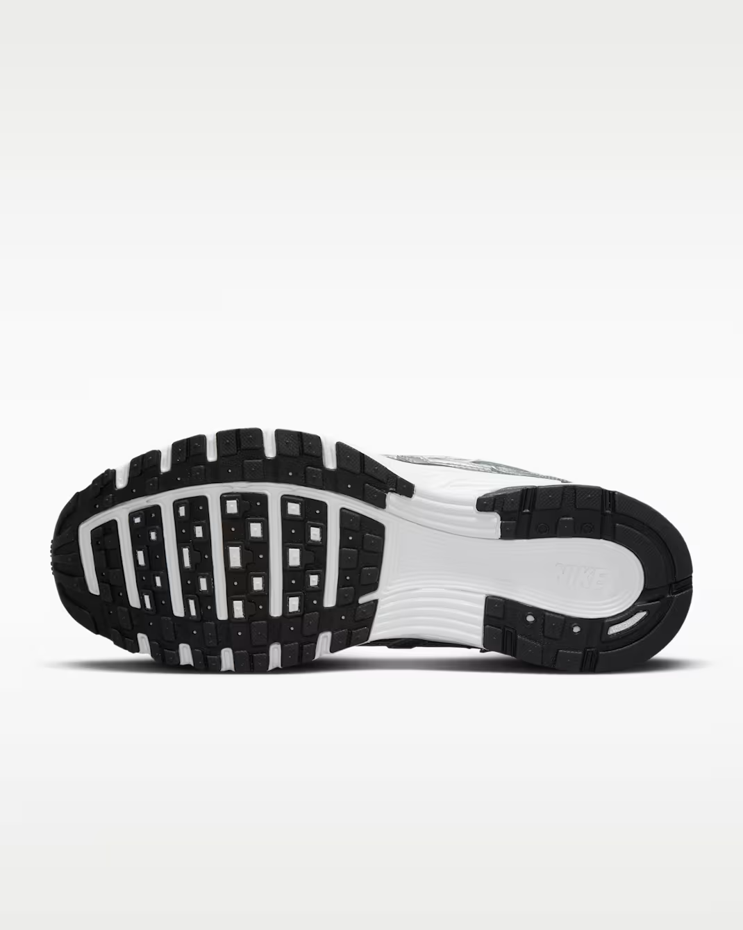 Image of Дамски Маратонки NIKE WMNS NIKE P-6000 EG