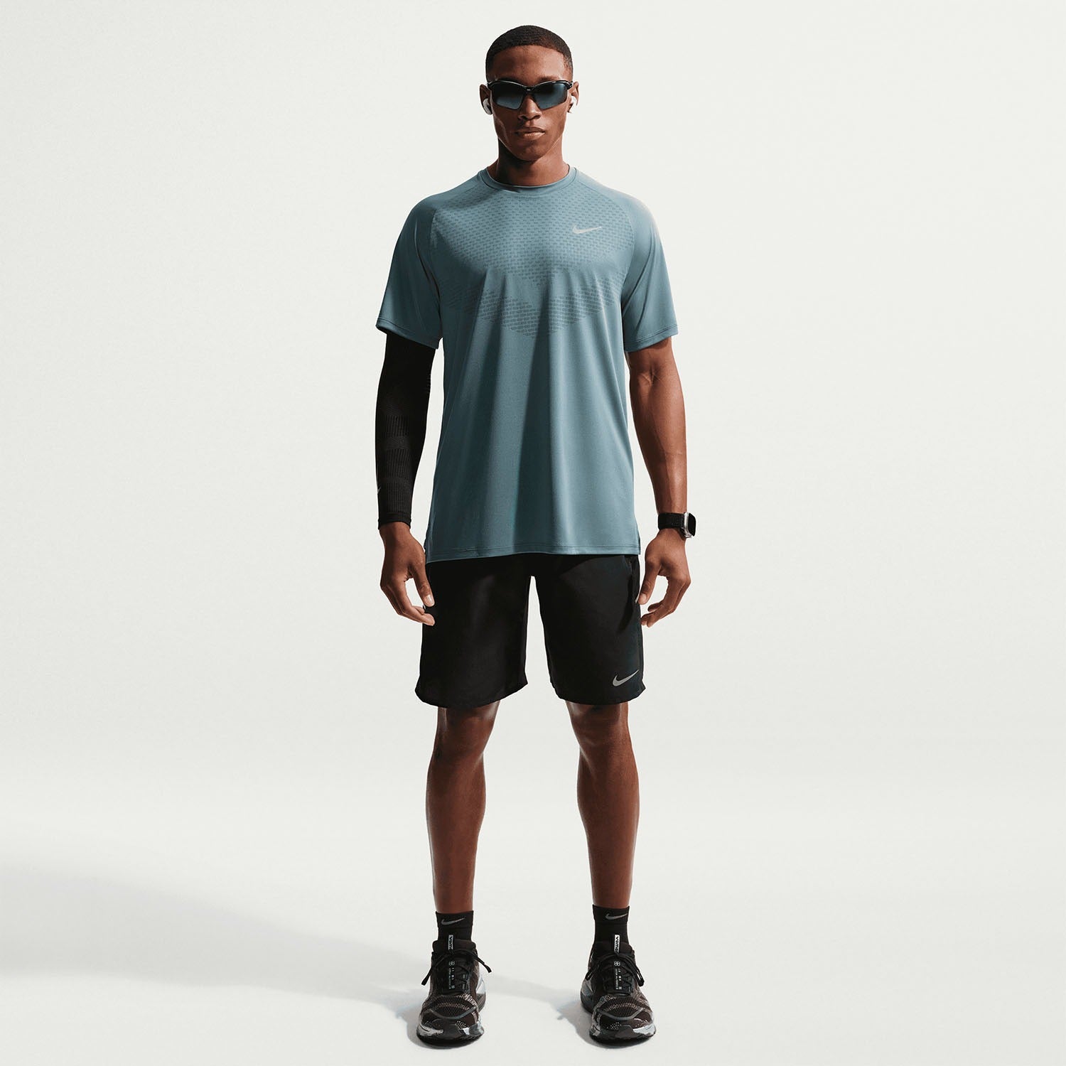 Image of Мъжка Тениска NIKE M NK DFADV STRIDE SS TOP