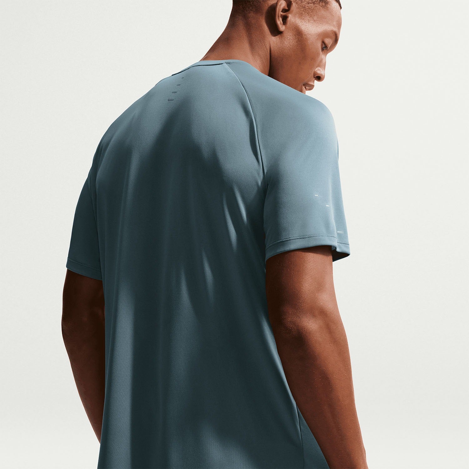 Image of Мъжка Тениска NIKE M NK DFADV STRIDE SS TOP