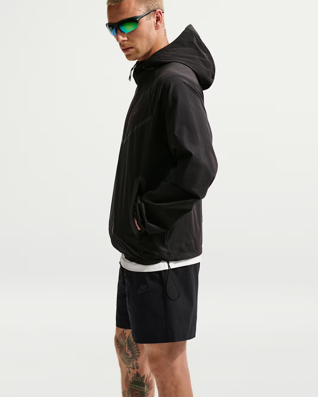 Image of Мъжки къс панталон NIKE M NK TECH WVN SHORT