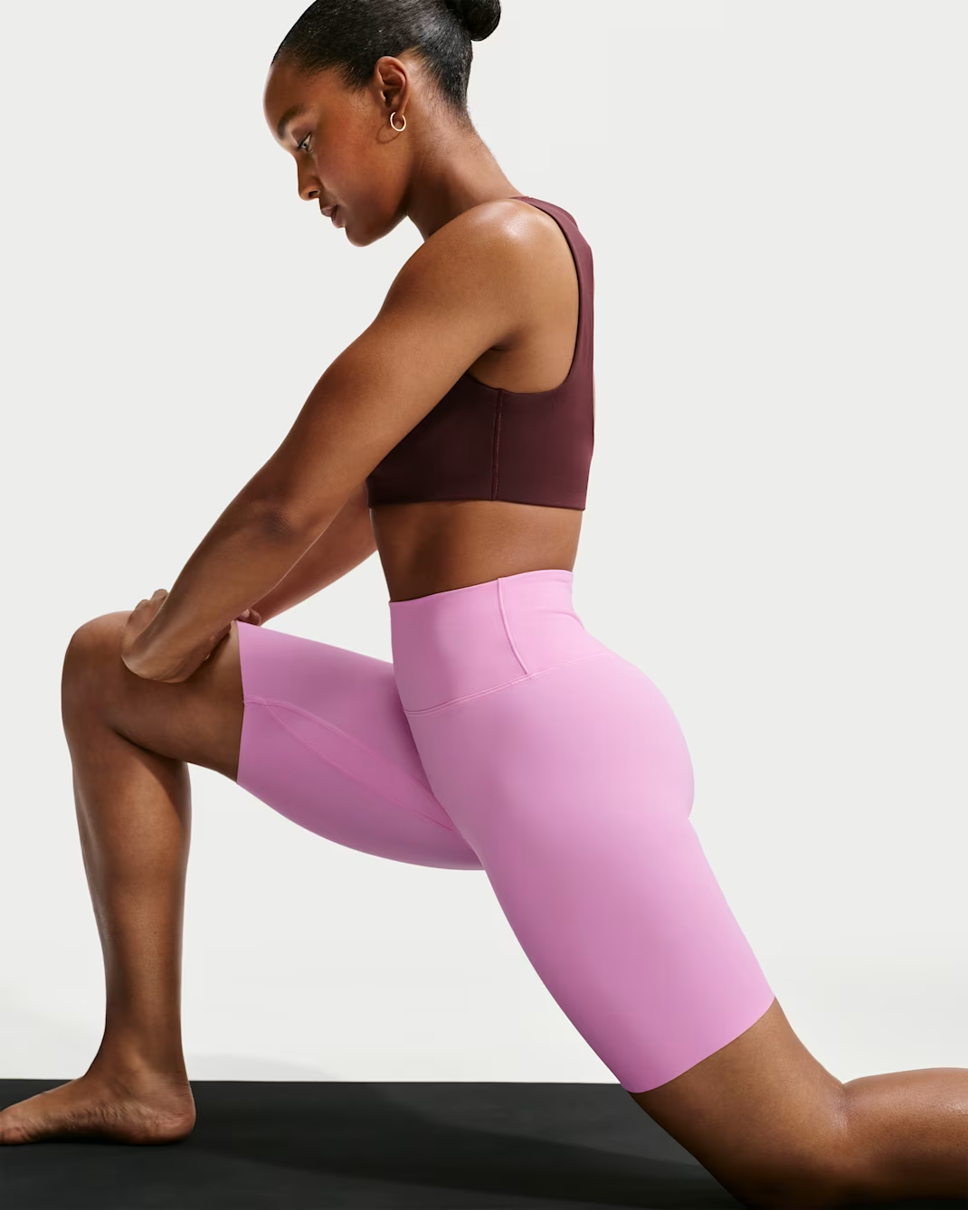 Image of Дамски Къс панталон NIKE W NK DF ZENVY HR 8IN SHRT USEM