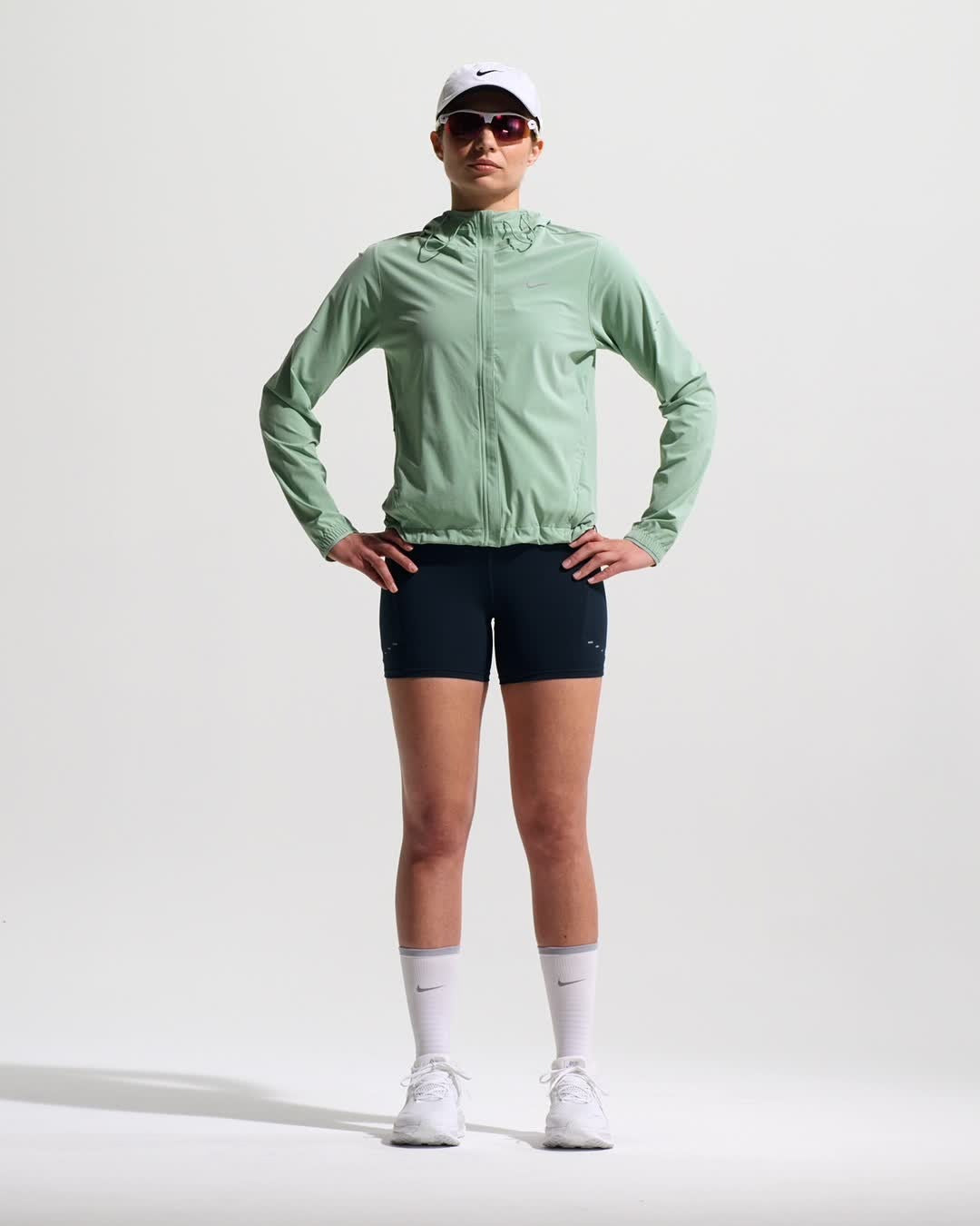 Image of Дамско яке NIKE W NK SWIFT RPL PKBL JKT