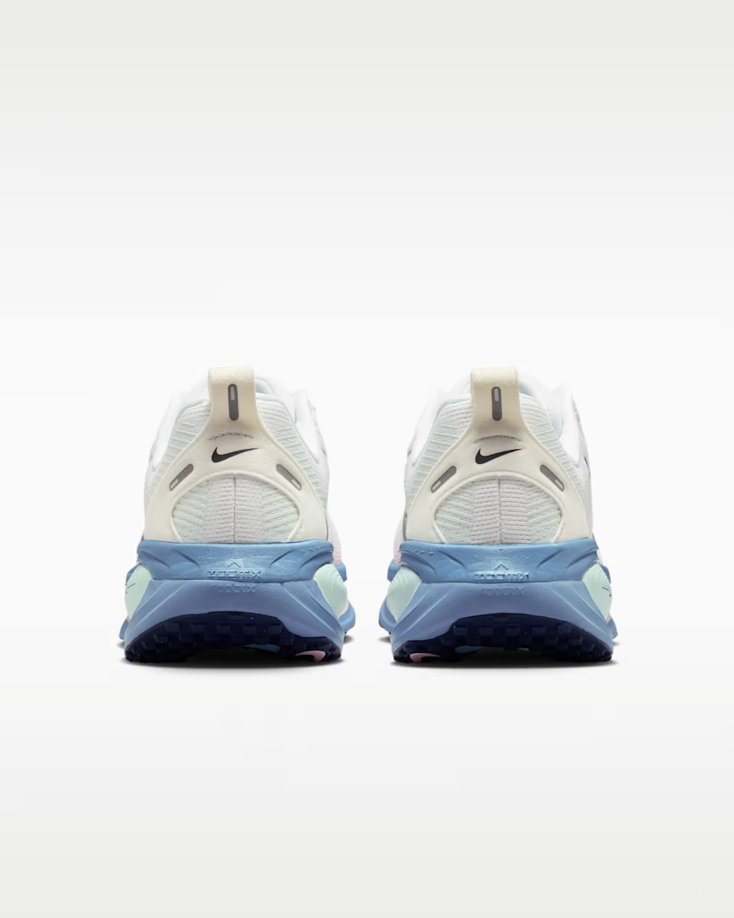 Image of Дамски Маратонки NIKE W NIKE VOMERO 18