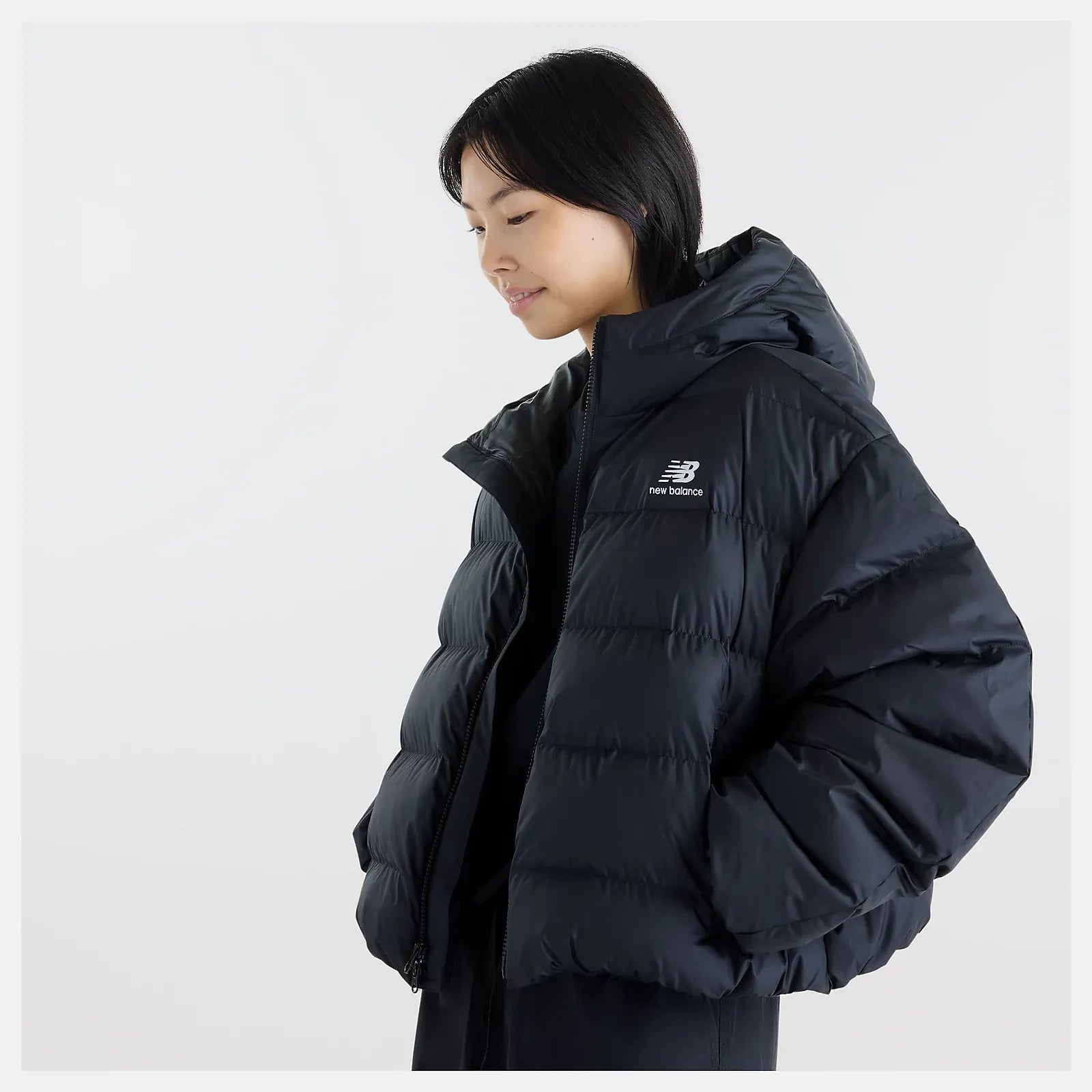 Image of Дамско Яке NEW BALANCE JACKET BOSTON PUFFER JACKET WJ62V5SN-BLACK- Ballistic sport, Балистик