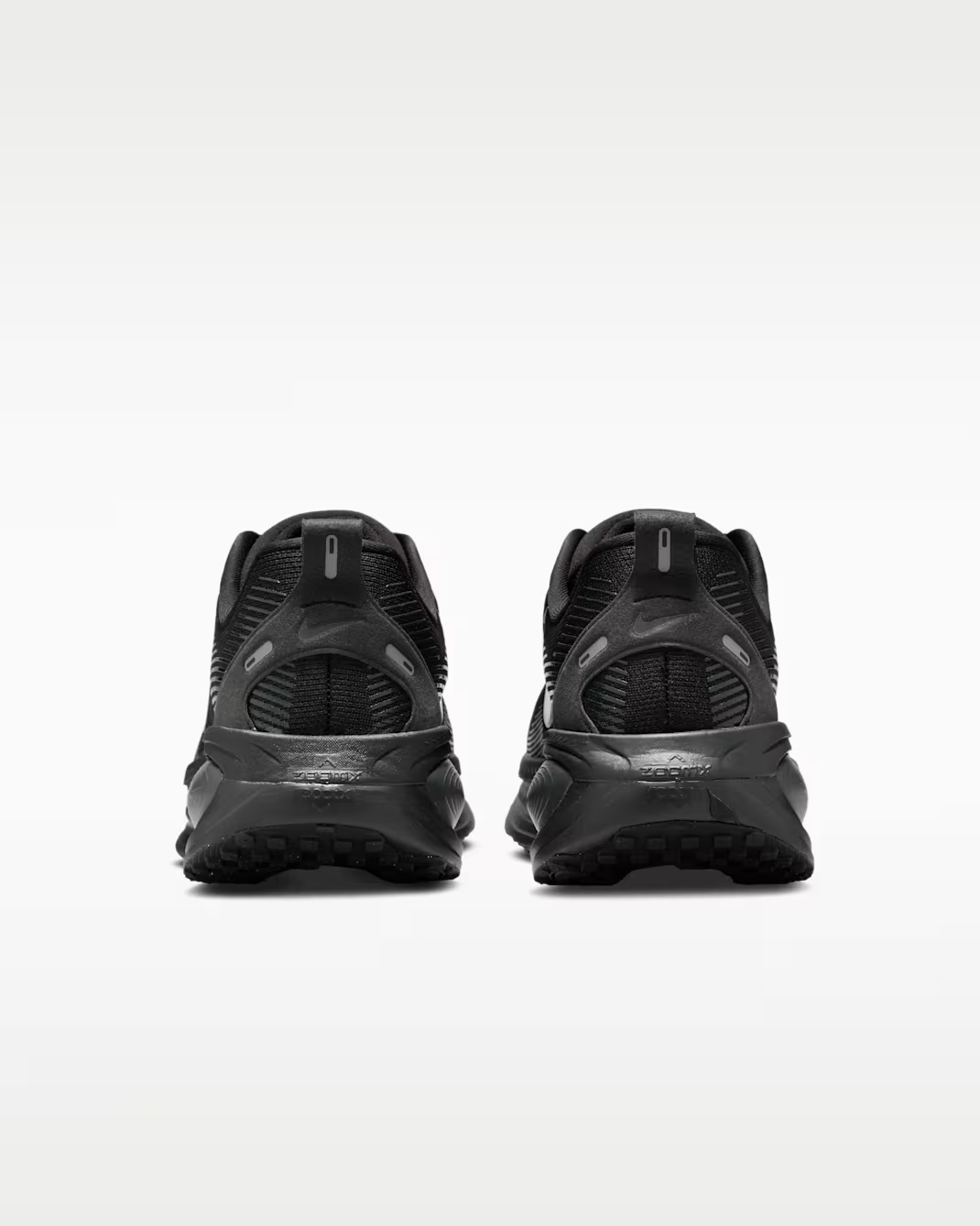 Image of Мъжки Маратонки NIKE NIKE VOMERO 18