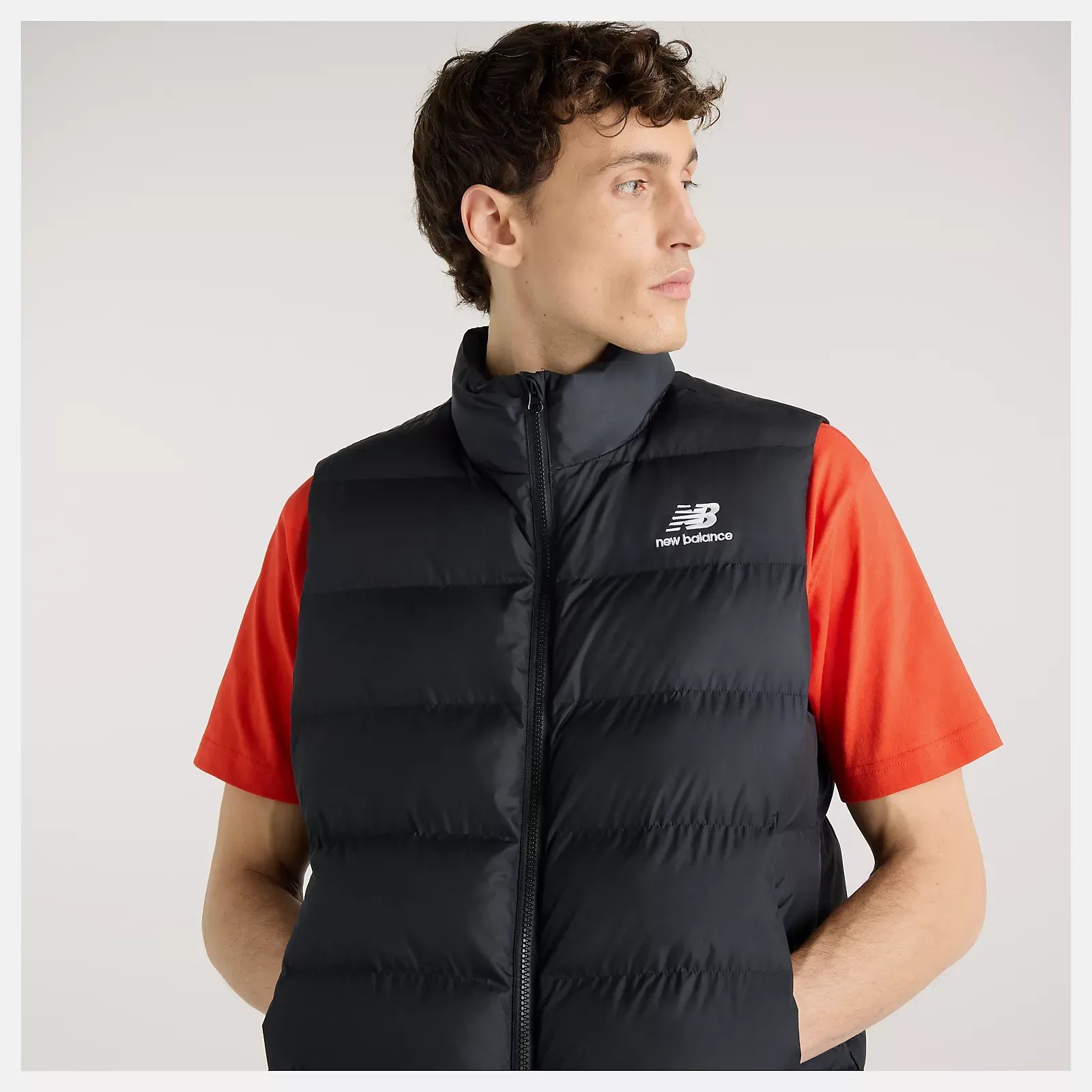 Image of Мъжки Елек NEW BALANCE VEST BOSTON PUFFER VEST MJ62K00E-BLACK - Ballistic sport, Балистик