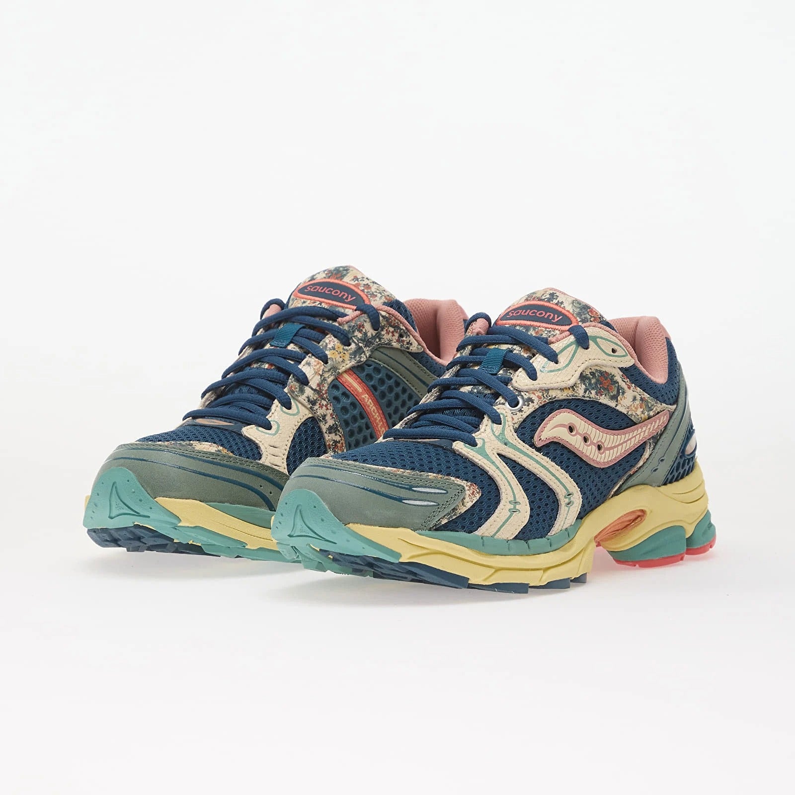 Image of Унисекс Маратонки SAUCONY TRIUMPH 4
