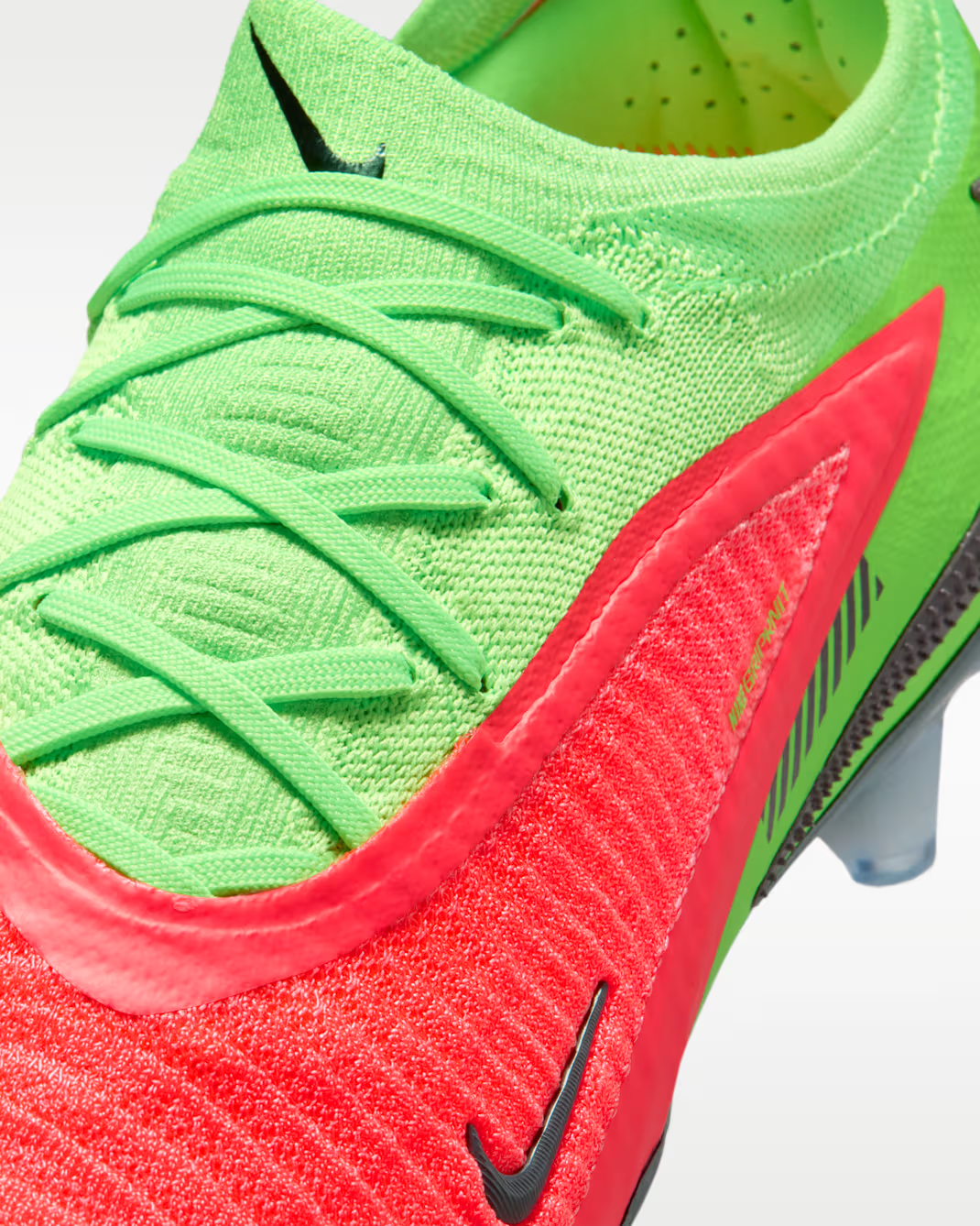 Image of Мъжки  футболни обувки NIKE PHANTOM 6 LOW ELITE FG EH