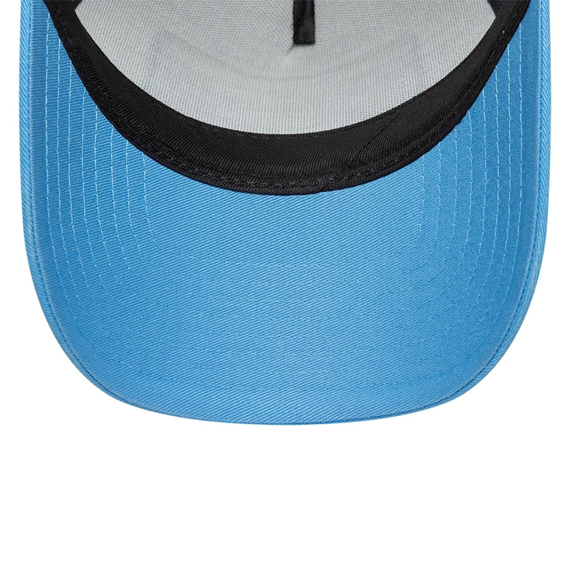 Image of Шапка NE LOCATION PATCH TRUCKER NEWERA  RAB