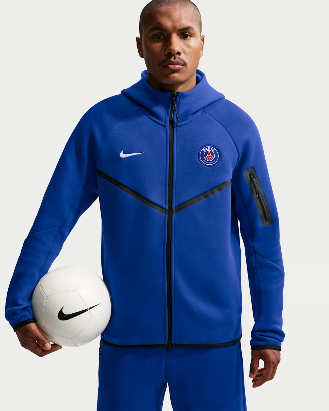 Image of Мъжки Суитшърт NIKE PSG M NK TCH FLC FZ WR HOODIE