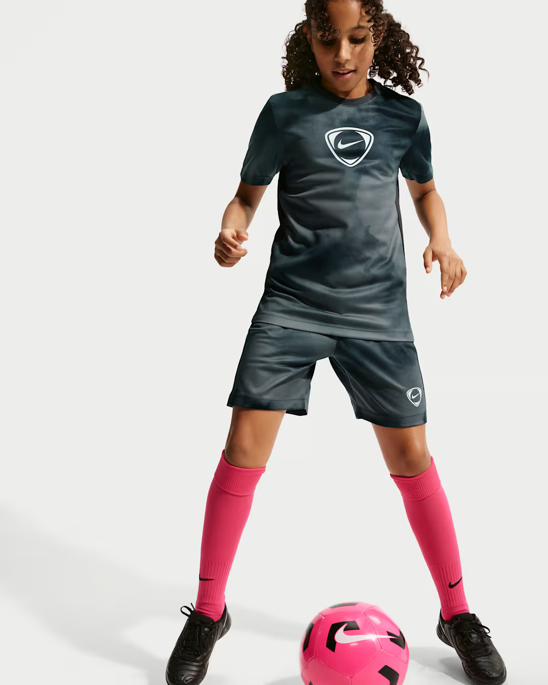 Image of Детска Тениска NIKE K NK DF ACD+ SS TOP GX AOP