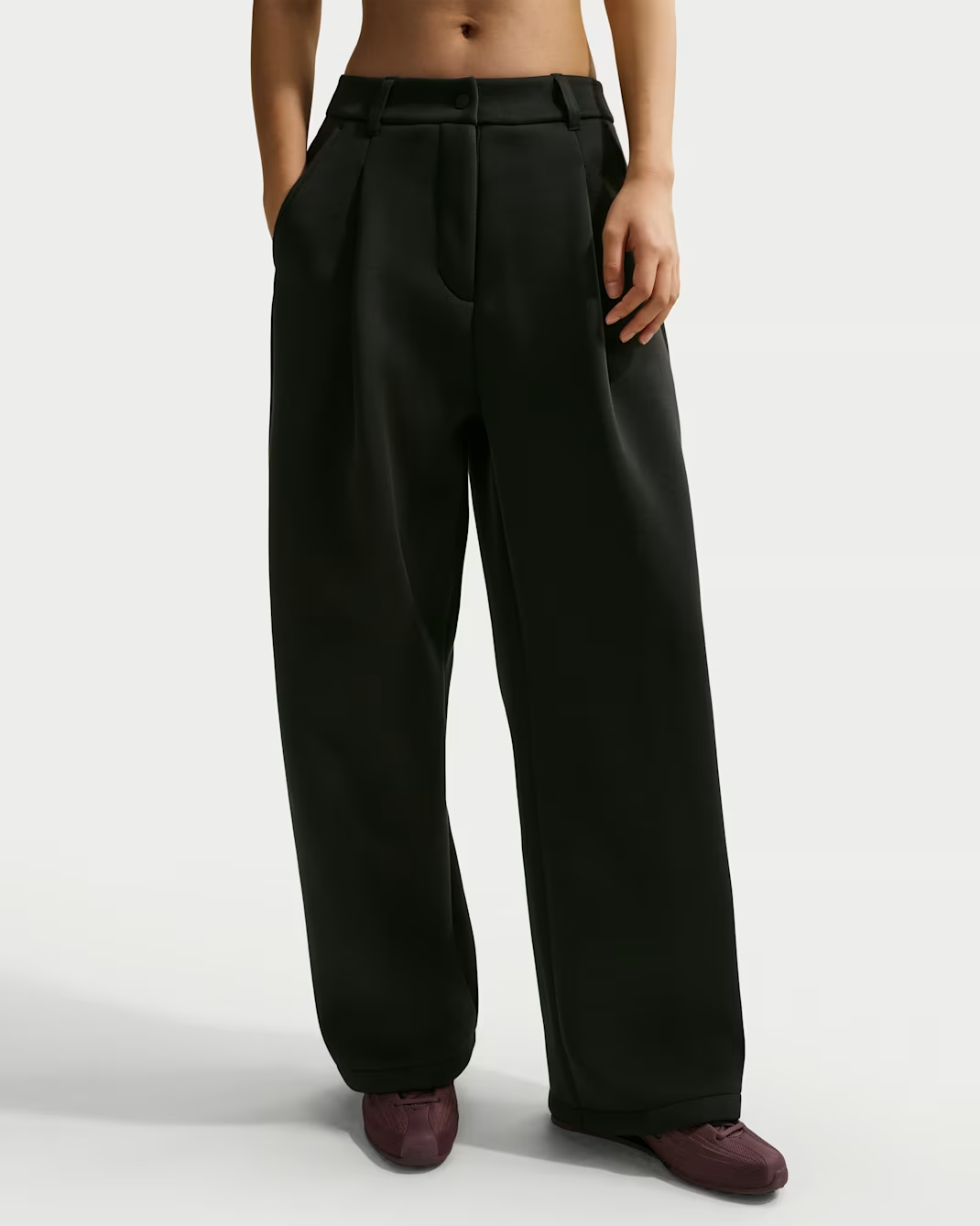 Image of Дамски Панталон NIKE W NSW PREGAME FLC TROUSER