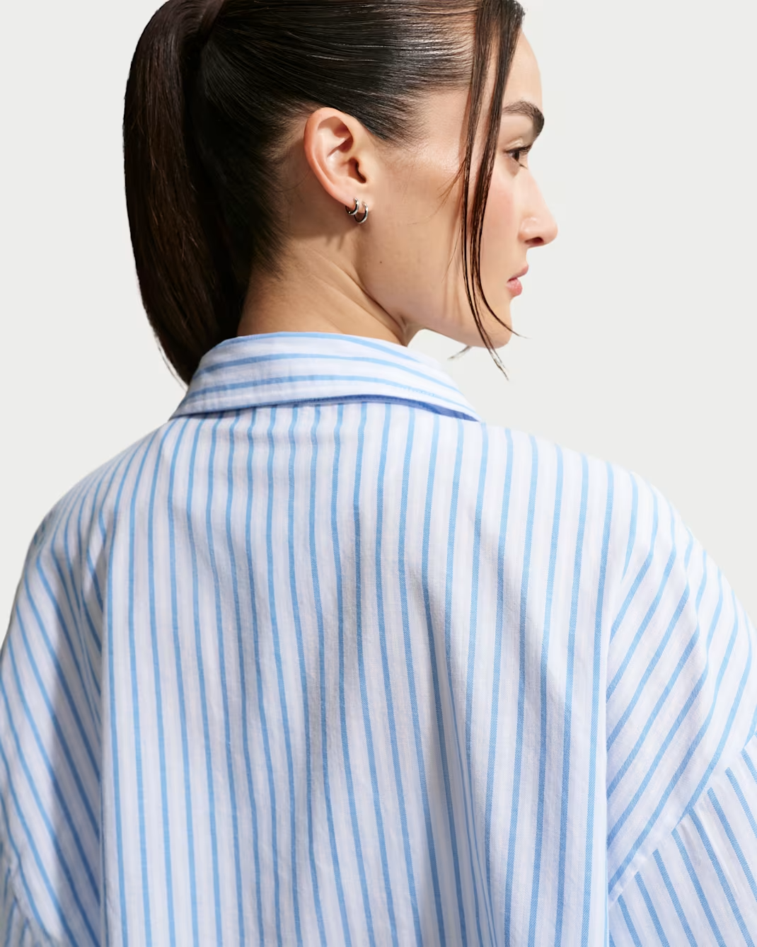 Image of Дамска Тениска NIKE W NSW OFFLN WVN PPLN STRP SS