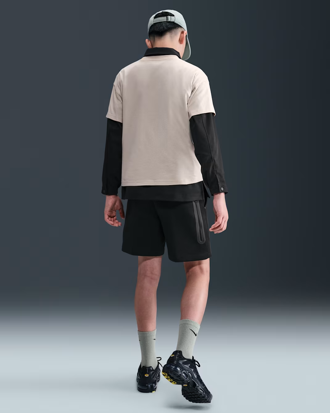 Image of Детски Къс панталон NIKE B NSW TCH FLC SHORT - PD