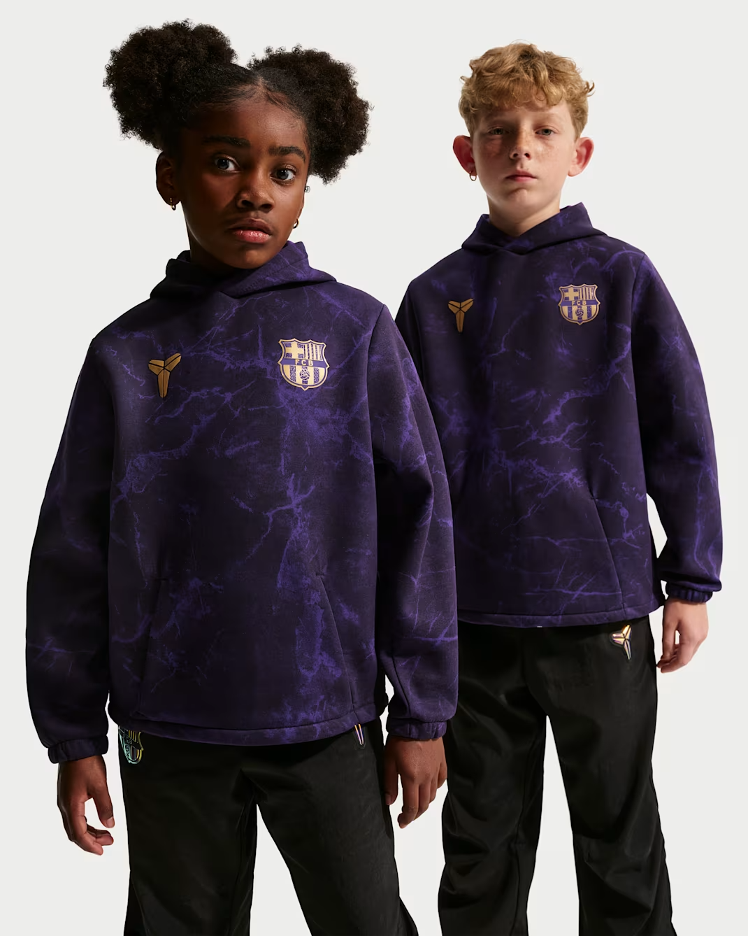Image of Детски Суитшърт NIKE FCB KB K NK PO HOODIE KF AW