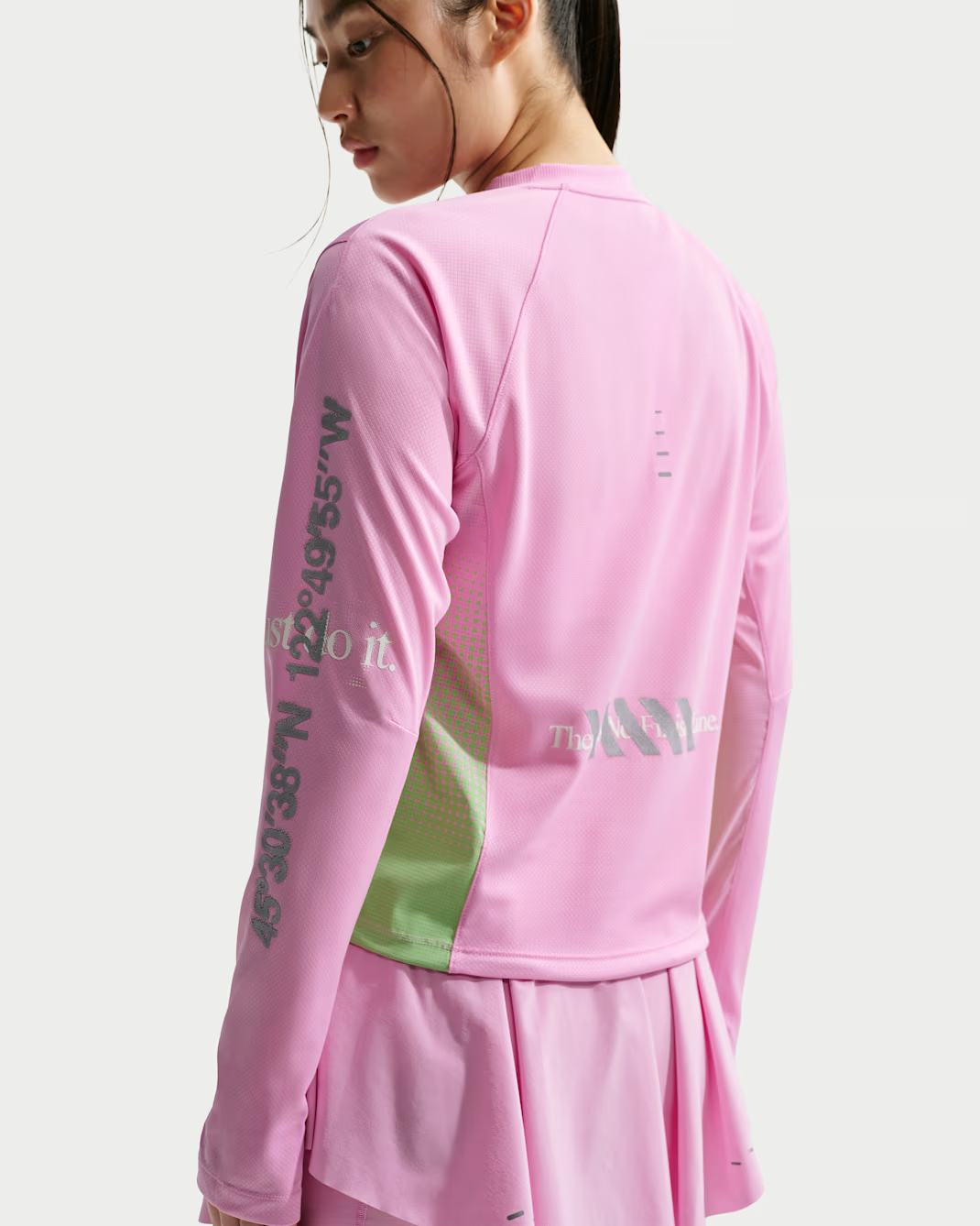 Image of Дамски Суитшърт NIKE W NK SWIFT JERSEY TOP LS NV