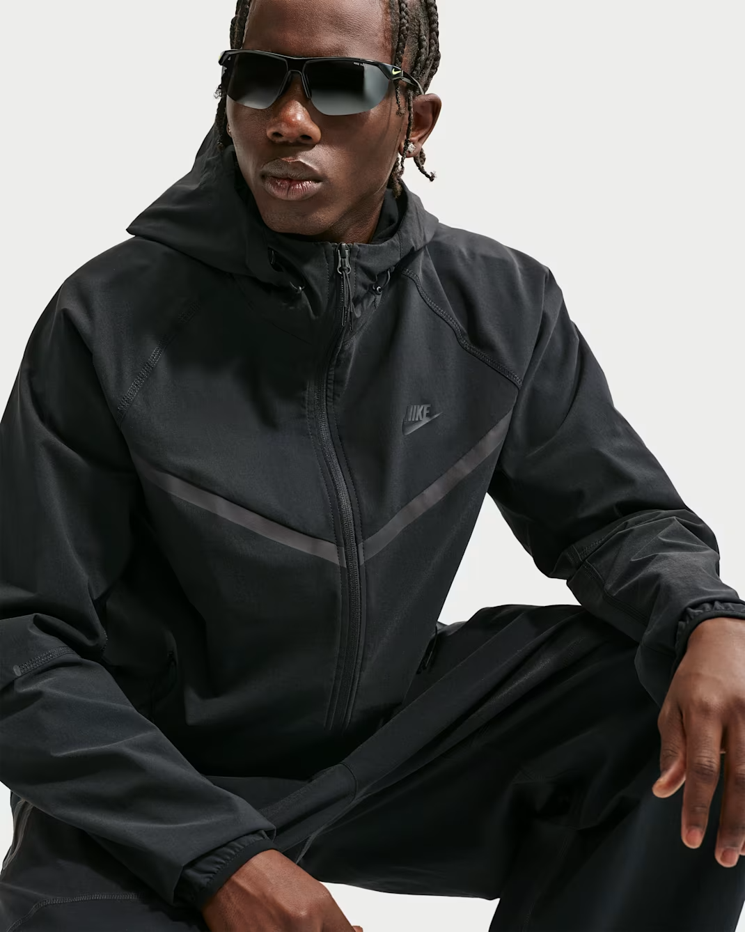 Image of Мъжко яке NIKE M NK DF TCH WVN WR FZ JKT IU6965-010- Ballistic sport, Балистик