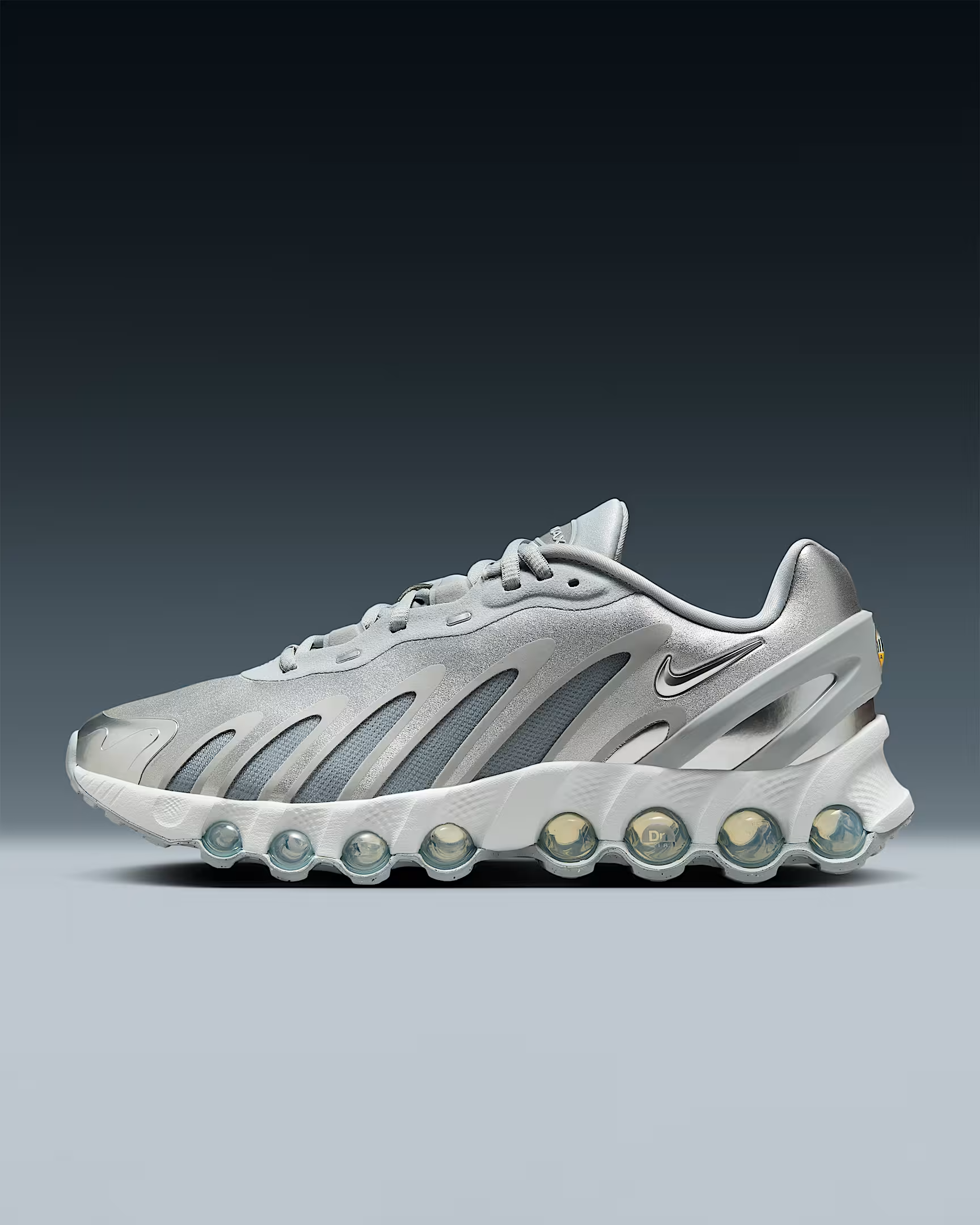 Дамски Маратонки NIKE W AIR MAX DN8