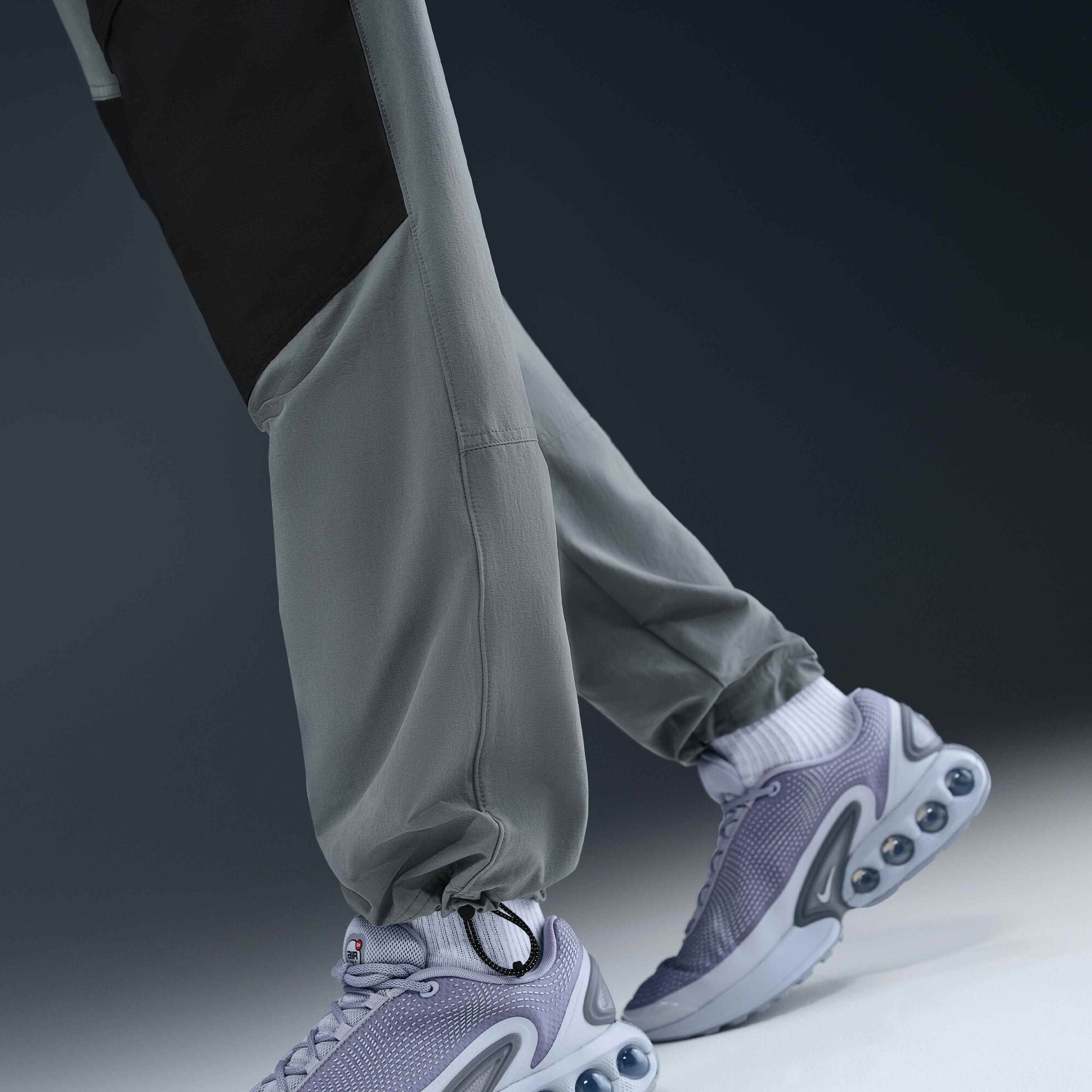 Image of Мъжки Панталон NIKE M NSW AIR MAX WVN CARGO PANT