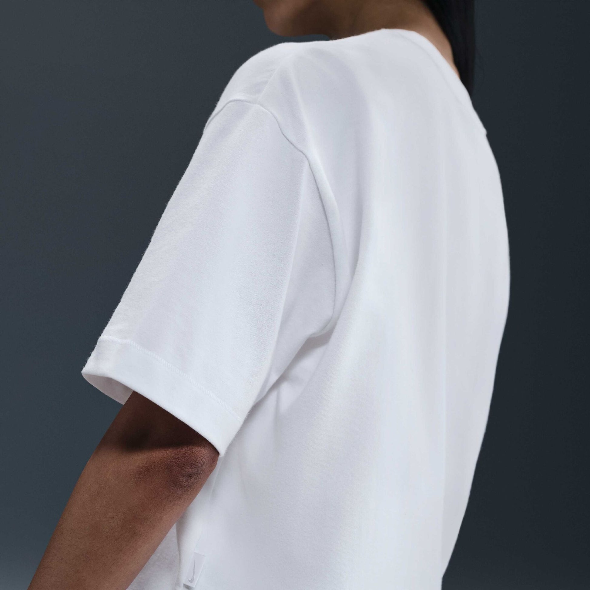 Дамска Тениска NIKE W NSW LUXE SS TEE BOXY
