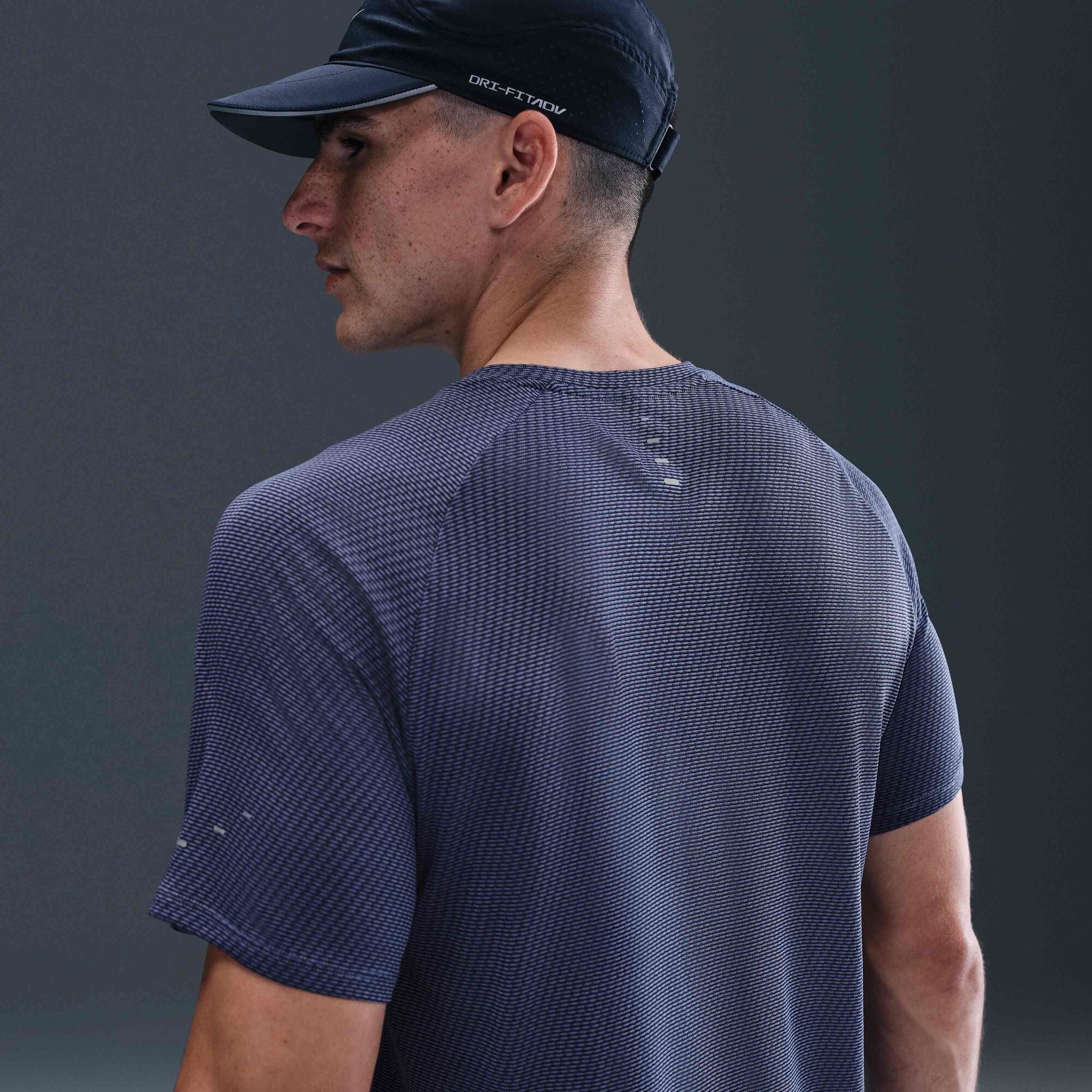 Image of Мъжка Тениска NIKE M NK DF STRIDE JACQUARD SS