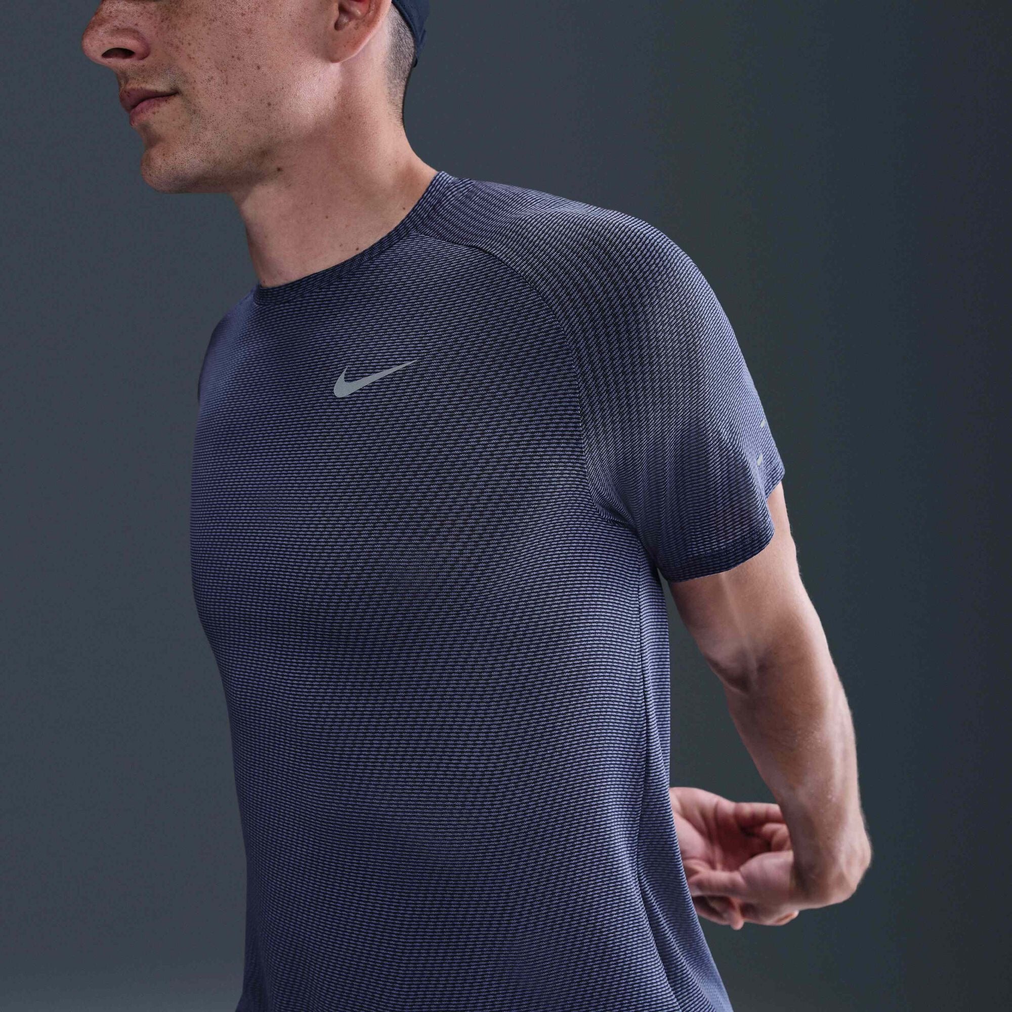 Image of Мъжка Тениска NIKE M NK DF STRIDE JACQUARD SS