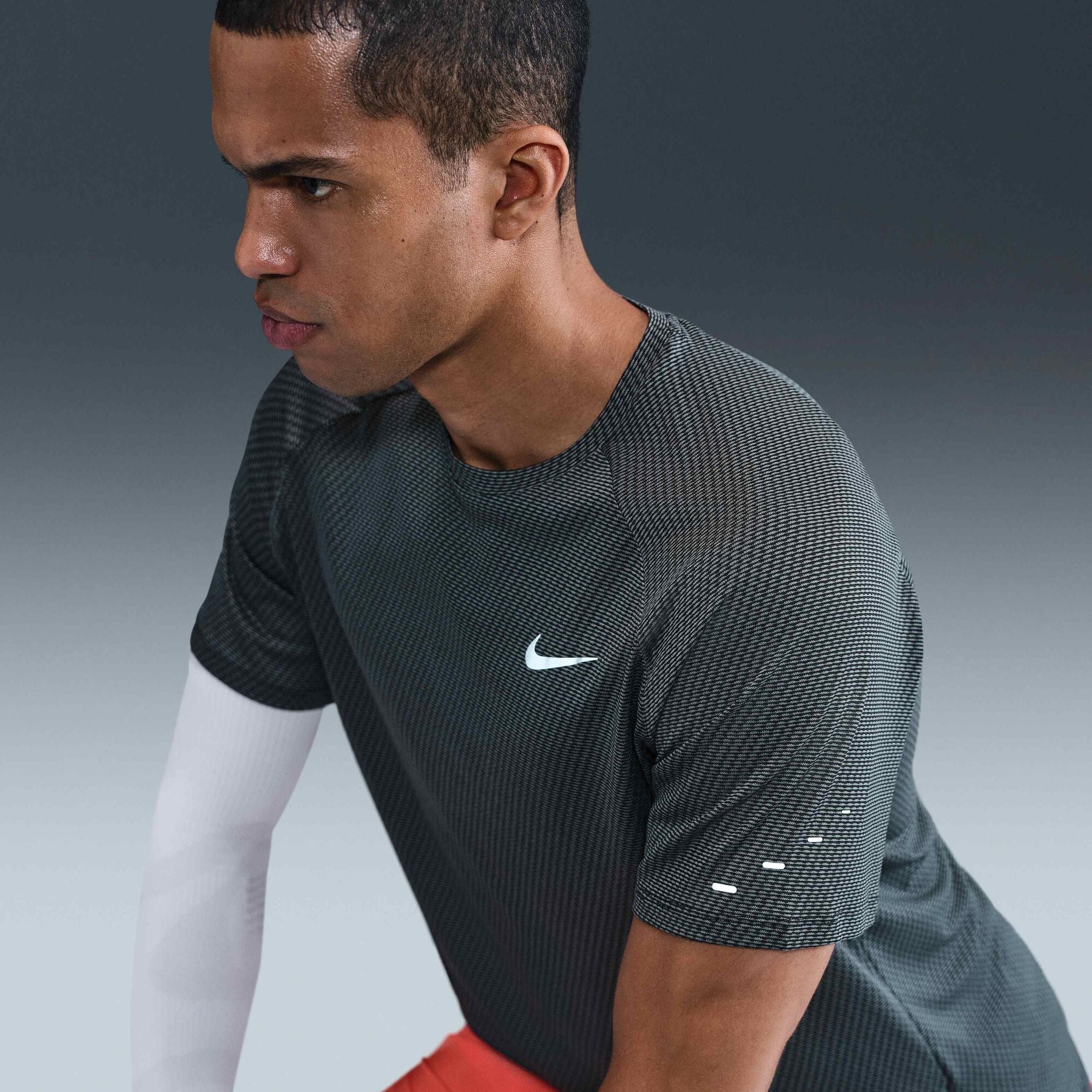 Image of Мъжка Тениска NIKE M NK DF STRIDE JACQUARD SS