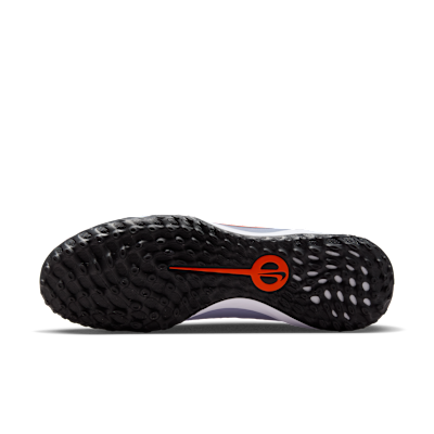 Image of Мъжки Футболни обувки NIKE LEGEND 10 PRO TF