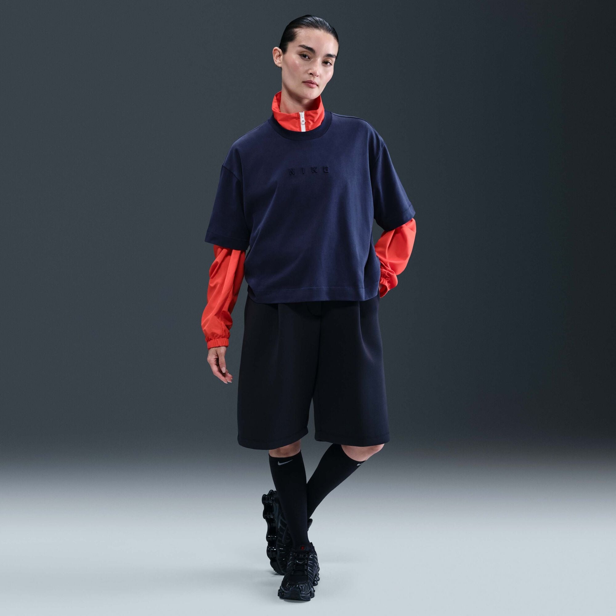 Image of Дамска Тениска NIKE W NSW LUXE SS TEE BOXY