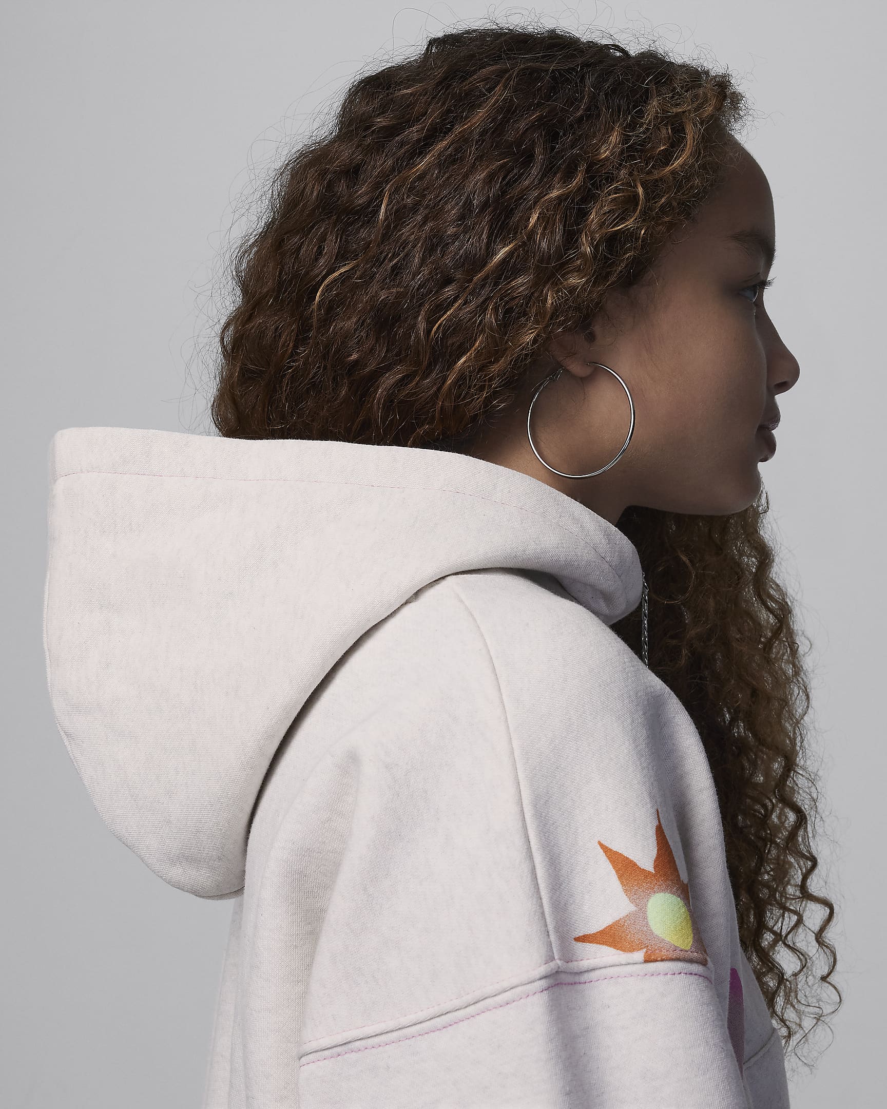 Image of Юношески Суитшърт NIKE JDG DELORIS JORDAN FLOWER PO