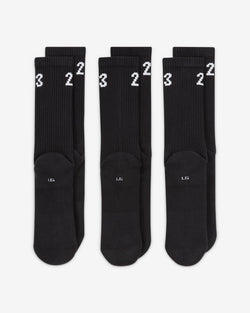 Image of Unisex Socks NIKE U JORDAN ESSENTIAL CREW 3PR