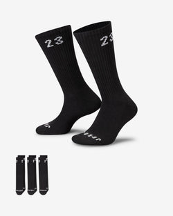Image of Unisex Socks NIKE U JORDAN ESSENTIAL CREW 3PR