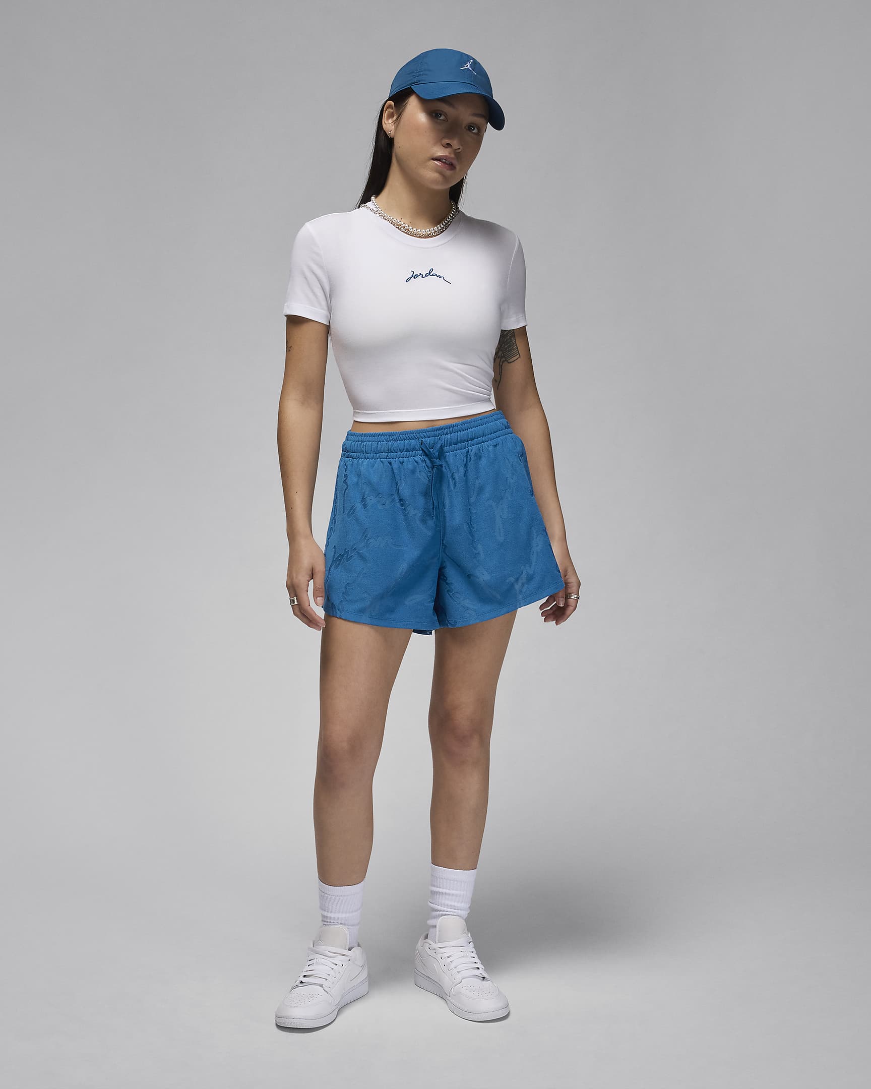 Image of Дамска Тениска NIKE W J SS GFX SLIM CROP TEE