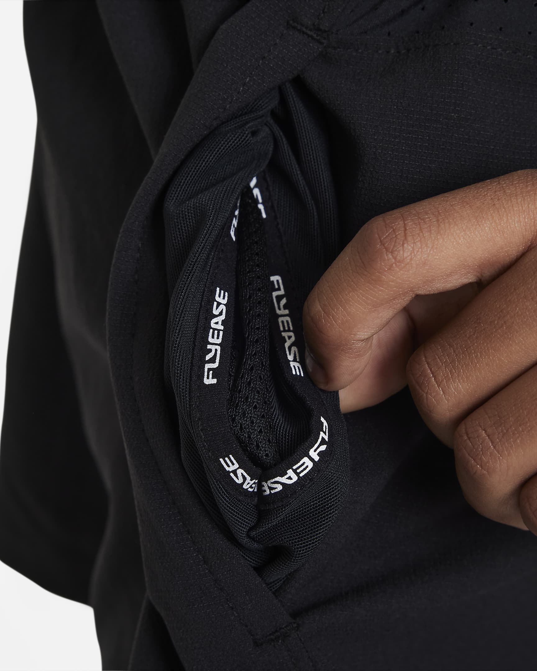 Image of Юношески Къс панталон NIKE B NK DF MULTI TECH SHORT - Ballistic-sport