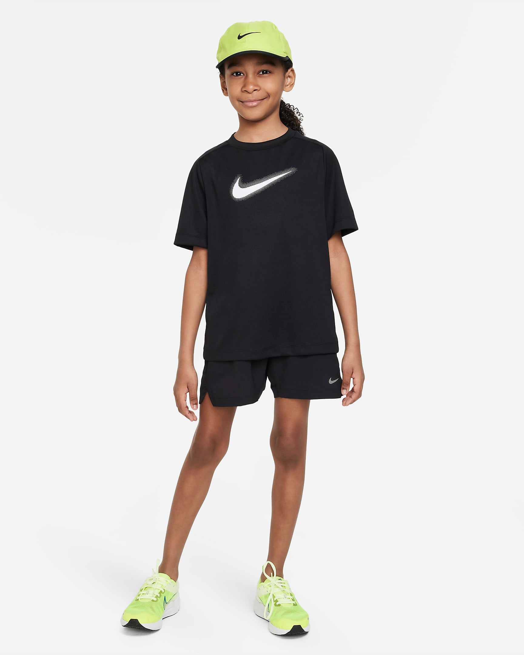 Image of Юношески Къс панталон NIKE B NK DF MULTI TECH SHORT - Ballistic-sport