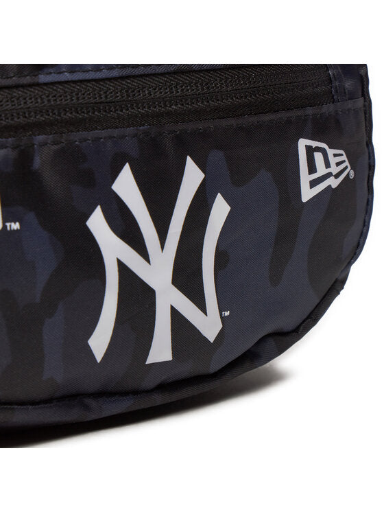 Мъжка чанта NEW ERA TORBICA MLB MICRO WAIST BAG AOP NEYYAN MNCWHI   ?T:ONE