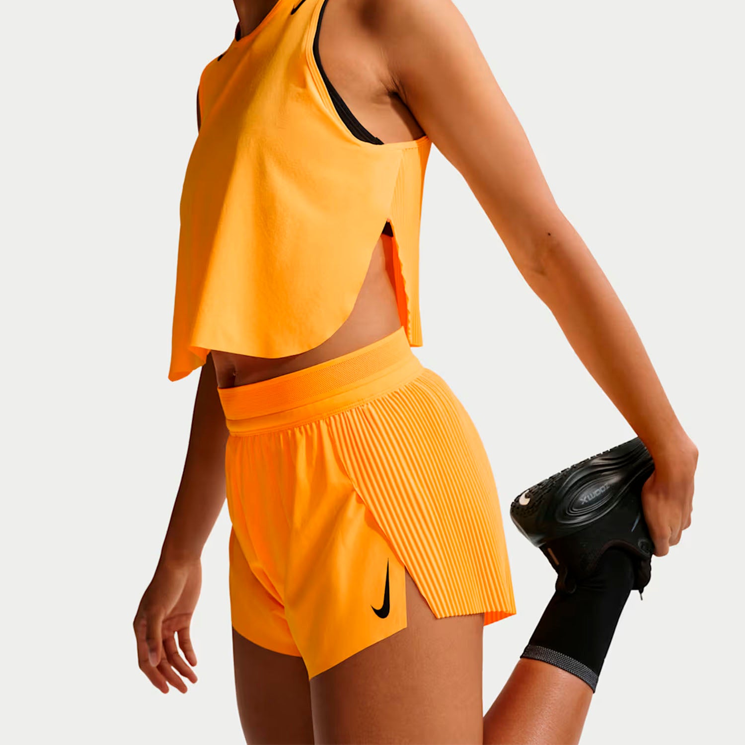 Image of Дамски Къс панталон NIKE W NK ARSWFT DFADV MR 3IN SHORT
