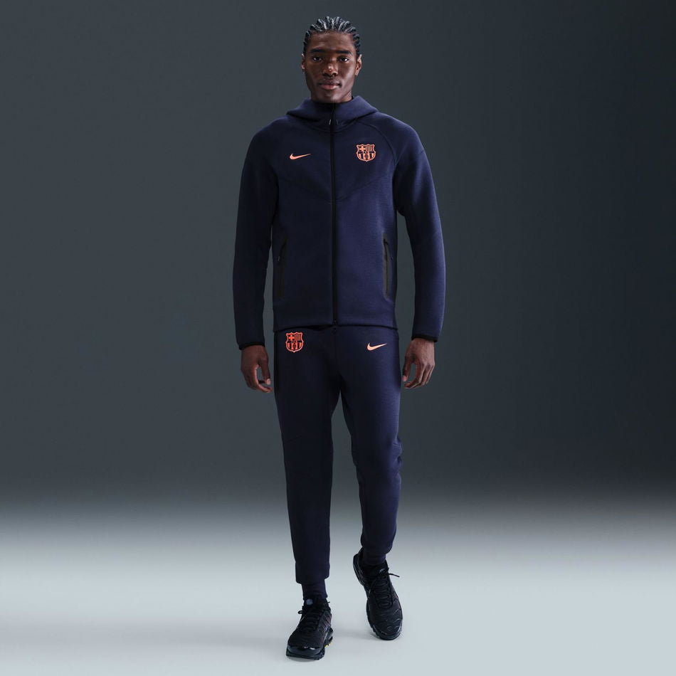 Image of Мъжки Суитшърт NIKE FCB M NK TCH FLC FZ WR HDY 3R