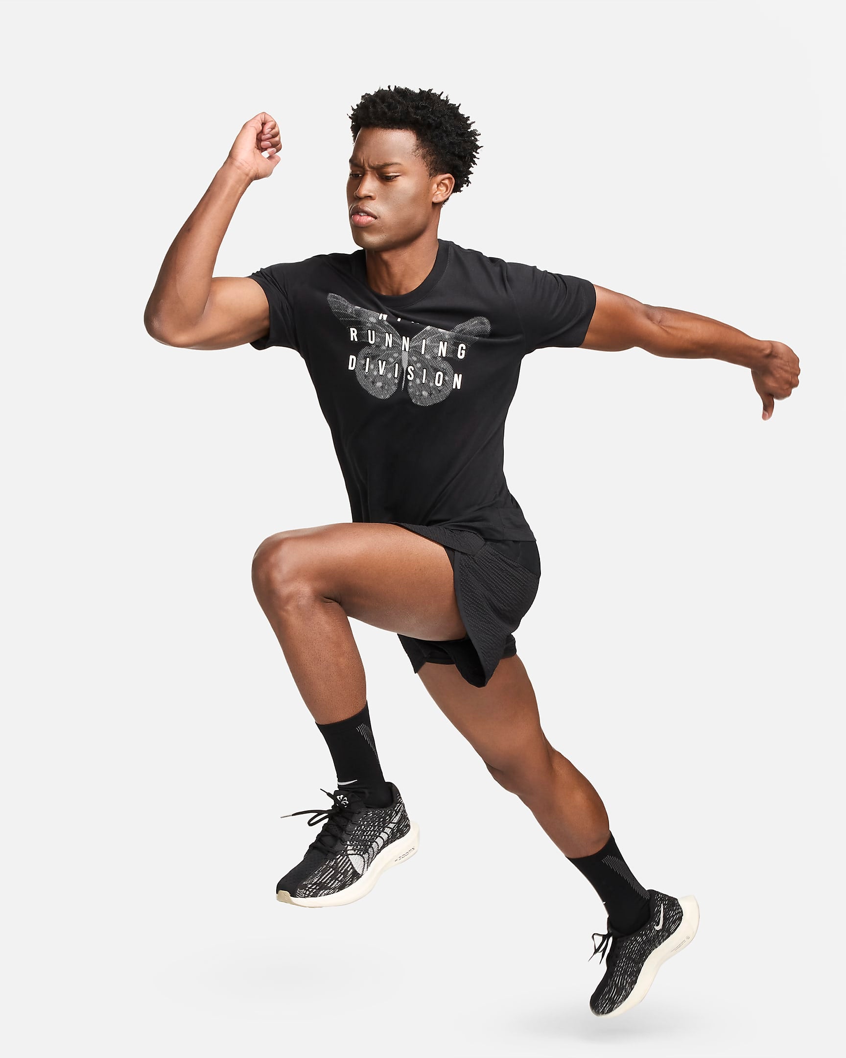 Image of Мъжки Къс панталон NIKE M NK DFADV RUN DIV 4BF SHORT - Ballistic-sport